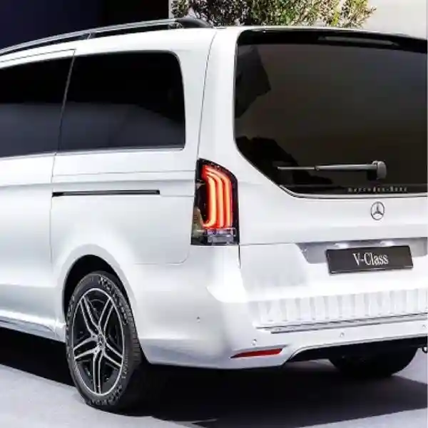 Benz V – Class Car 