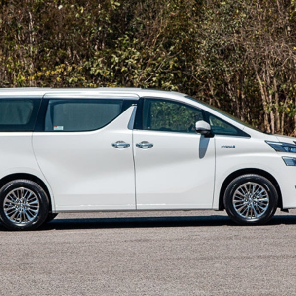 Toyota Vellfire Rental Chennai